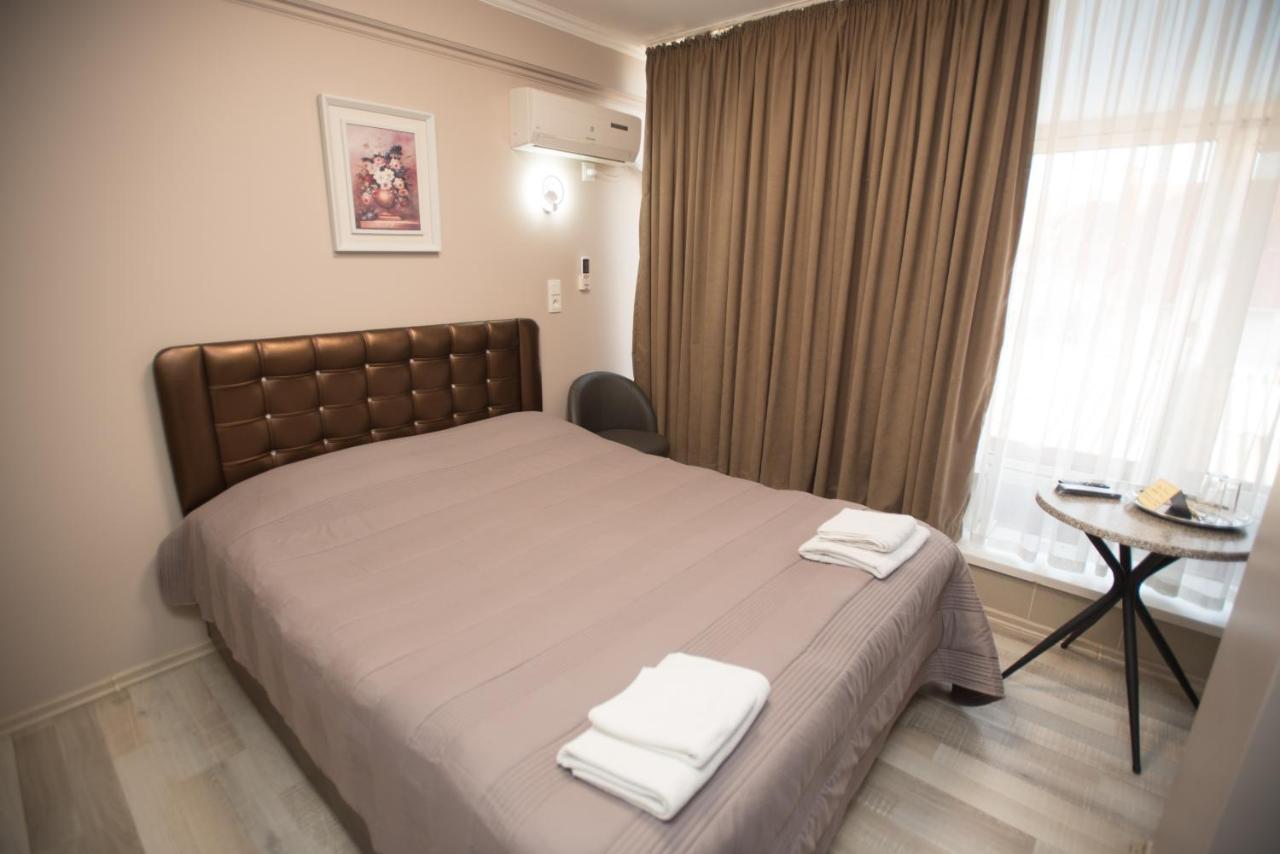 Altin Palace Comrat Luaran gambar