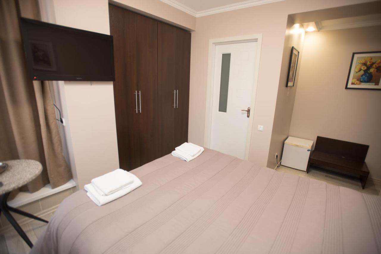 Altin Palace Comrat Luaran gambar