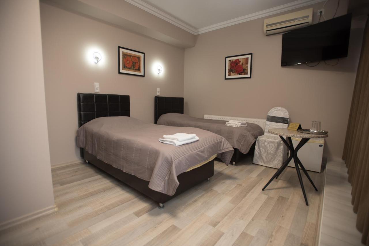 Altin Palace Comrat Luaran gambar