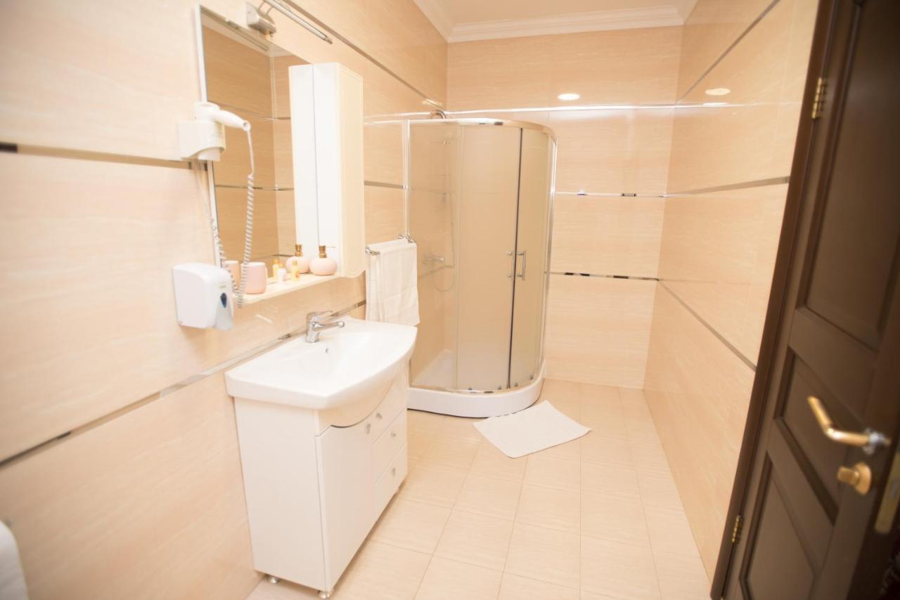 Altin Palace Comrat Luaran gambar